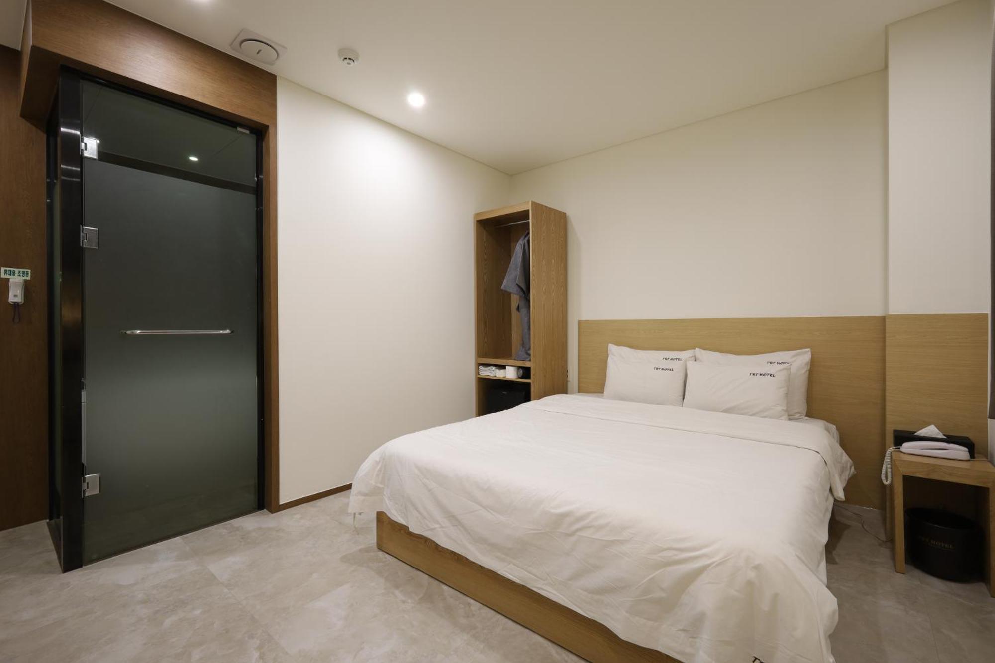 Trt Hotel Пусан Екстер'єр фото